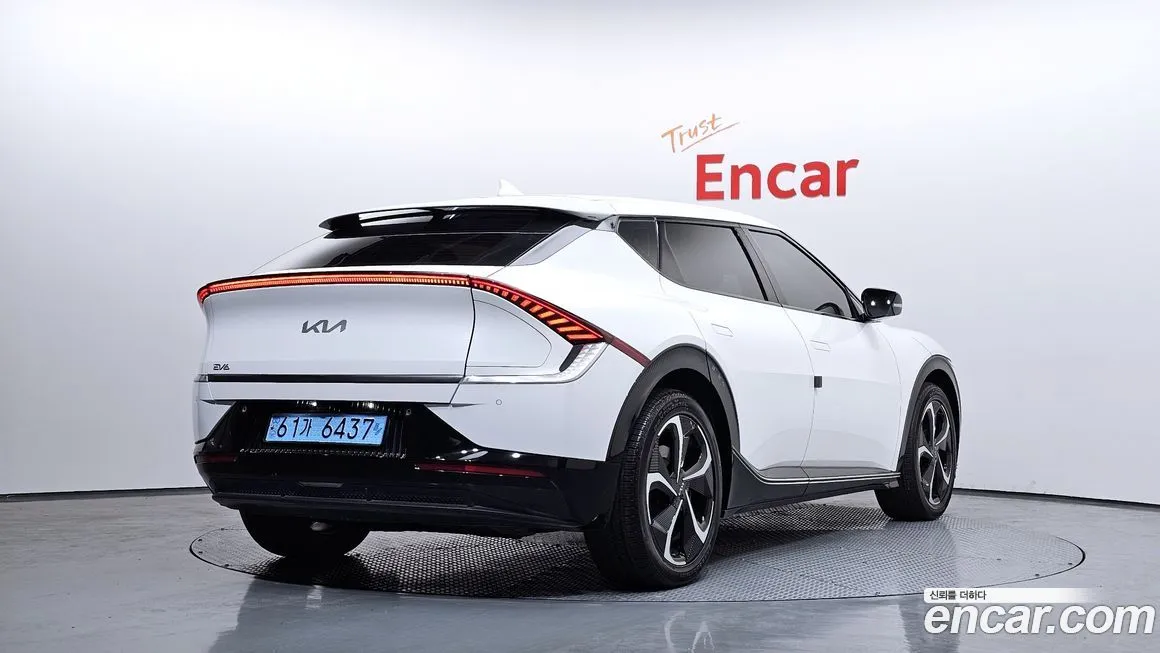 Kia EV6 — фото 2