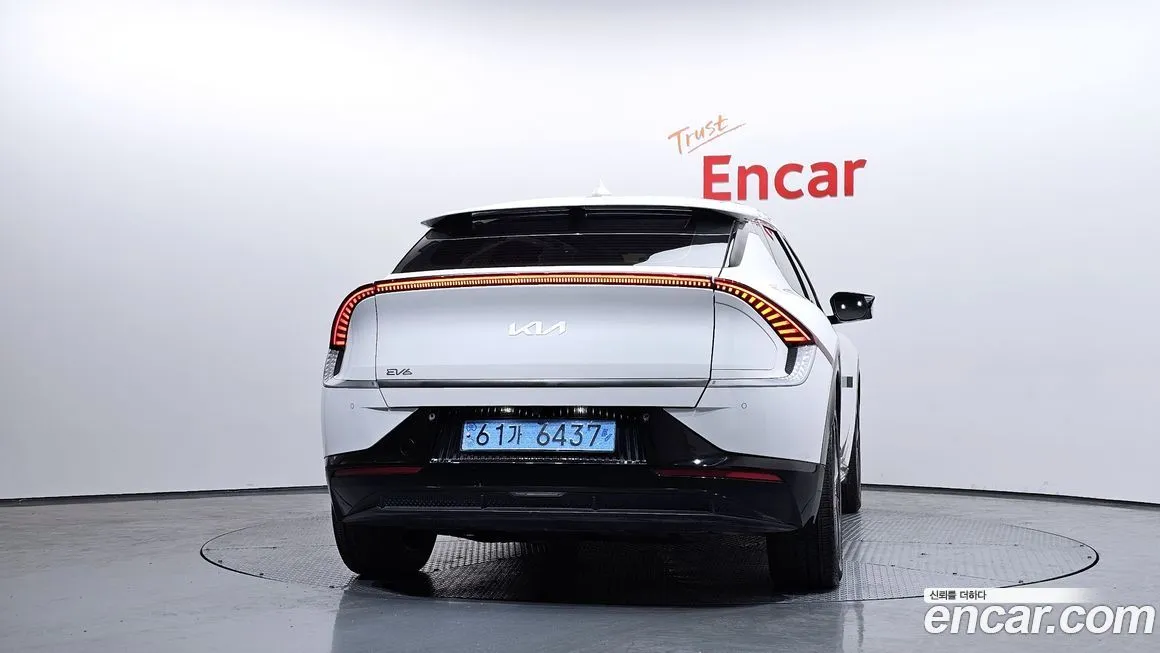 Kia EV6 — фото 4