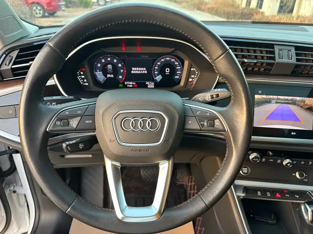 Audi Q3 2021 из CN, фото 4