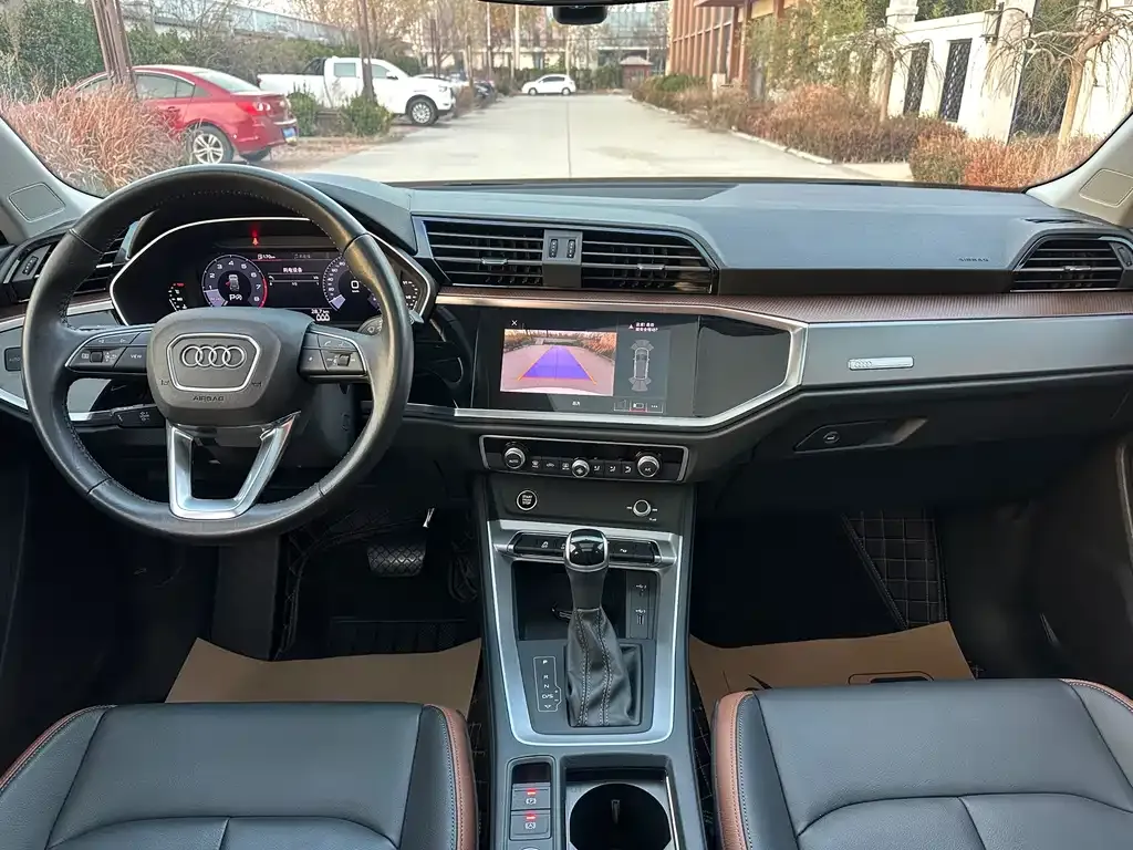 Audi Q3 2021 из CN, фото 7