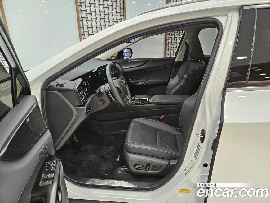 Lexus NX 2025 из KR, фото 10