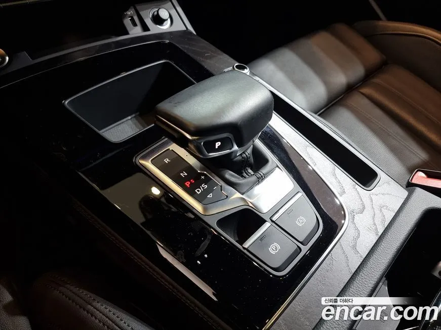 Audi Q5 2023 из KR, фото 9