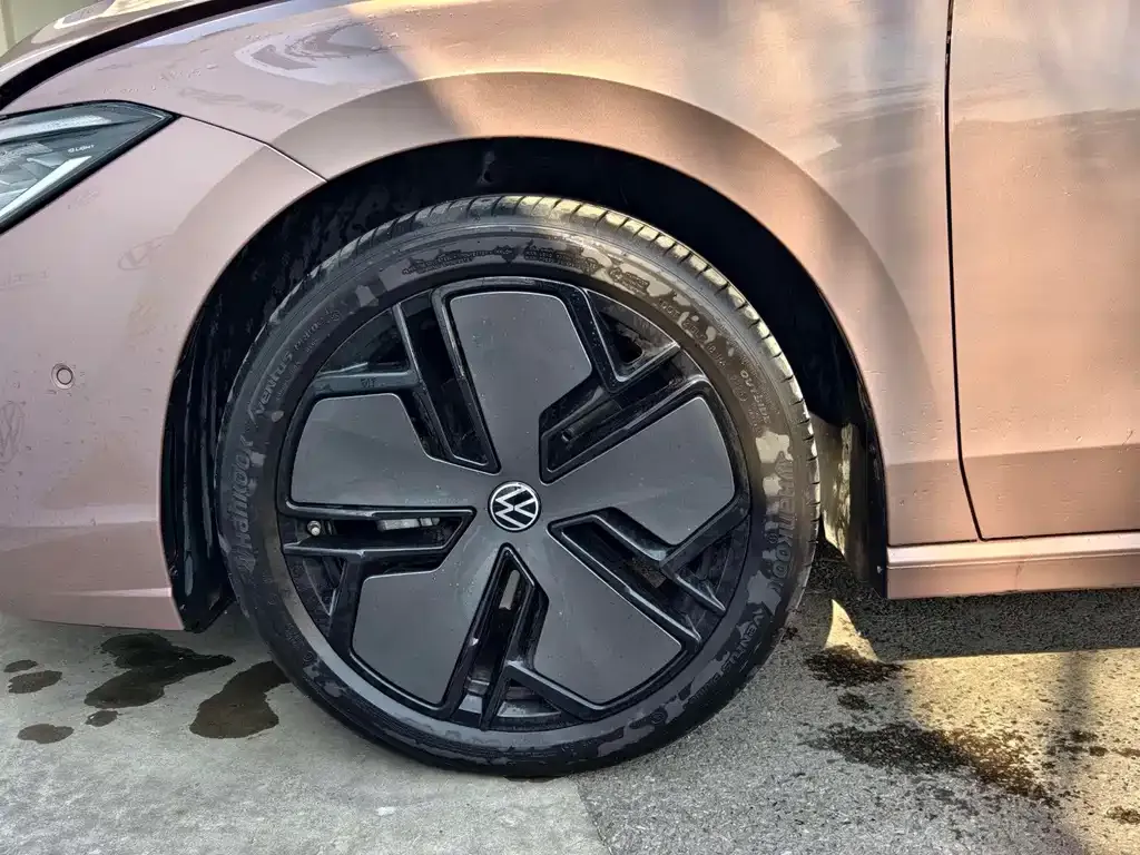 Volkswagen Passat 2024 из CN, фото 6