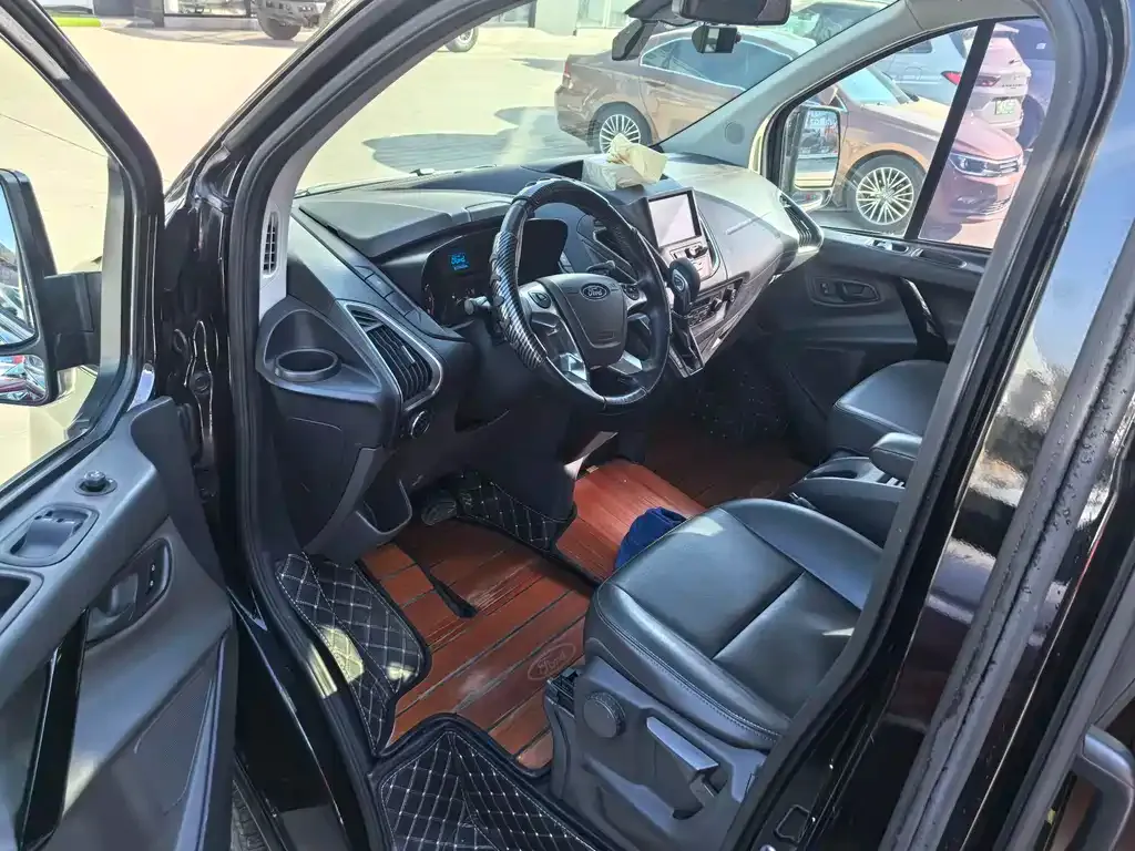 Ford Tourneo 2021 из CN, фото 5