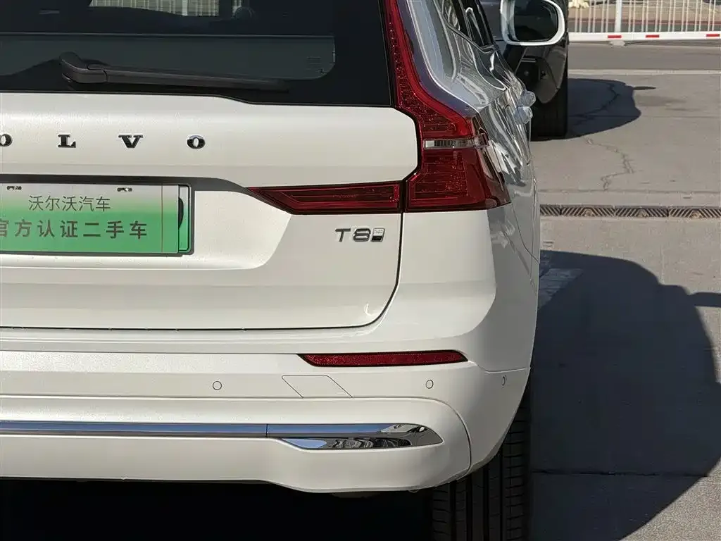 Volvo XC60 PHEV 2024 из CN, фото 8