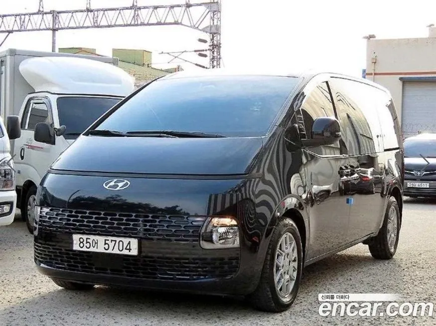 Hyundai Staria 2022 из KR, фото 2