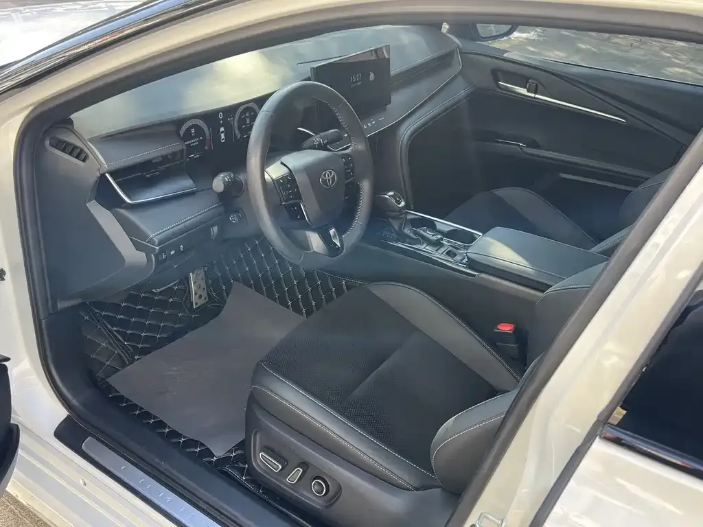 Toyota Camry 2024 из CN, фото 7