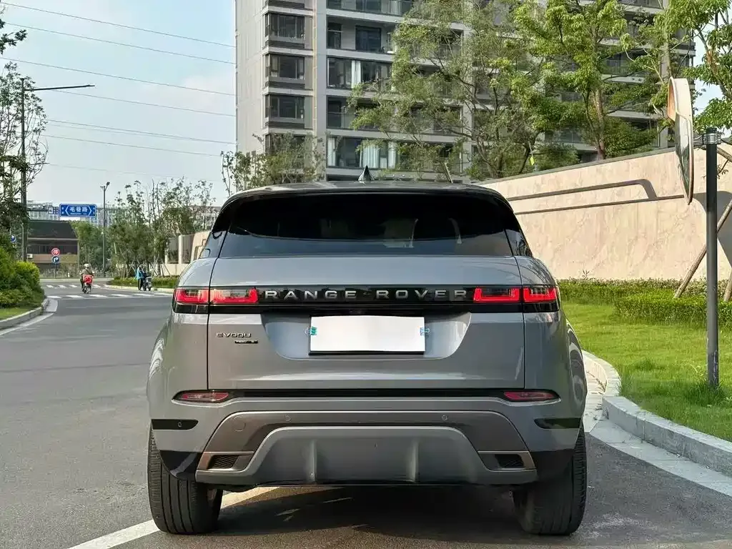 Land Rover Evoque — фото 8