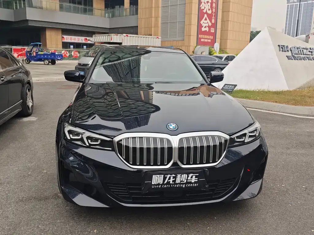 BMW i3 2025 из CN, фото 3