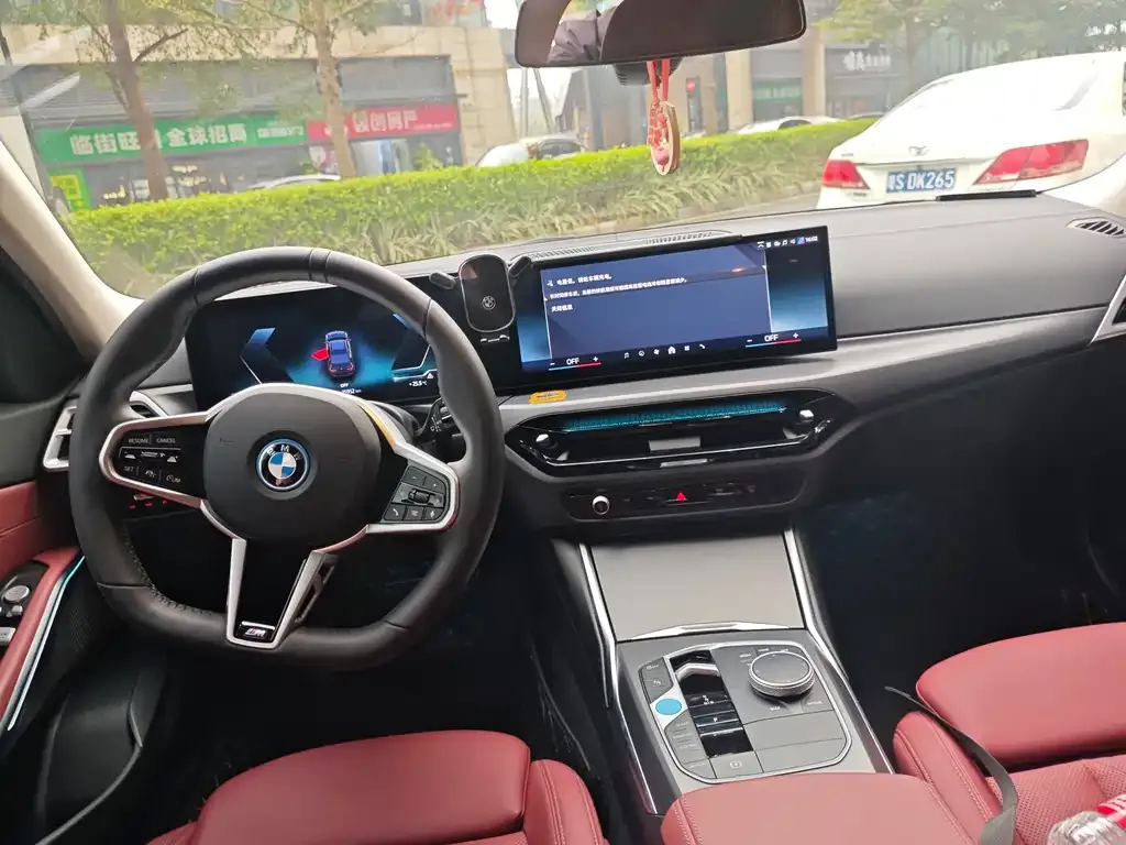 BMW i3 2025 из CN, фото 7