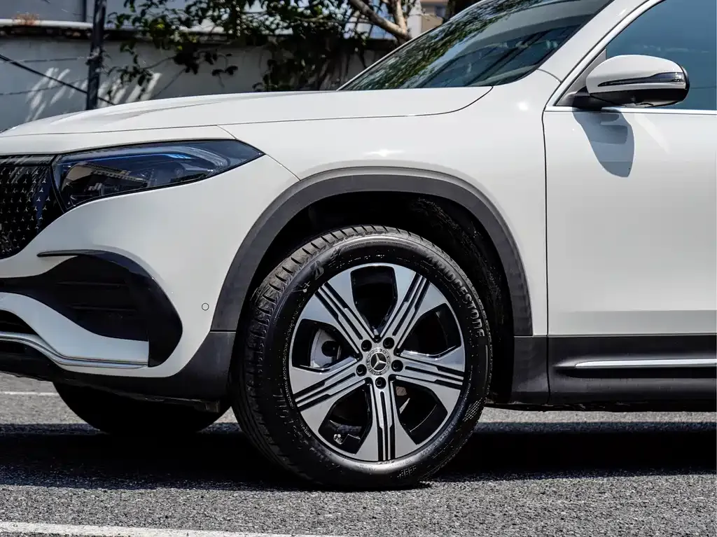 Mercedes-Benz EQB 2025 из CN, фото 8