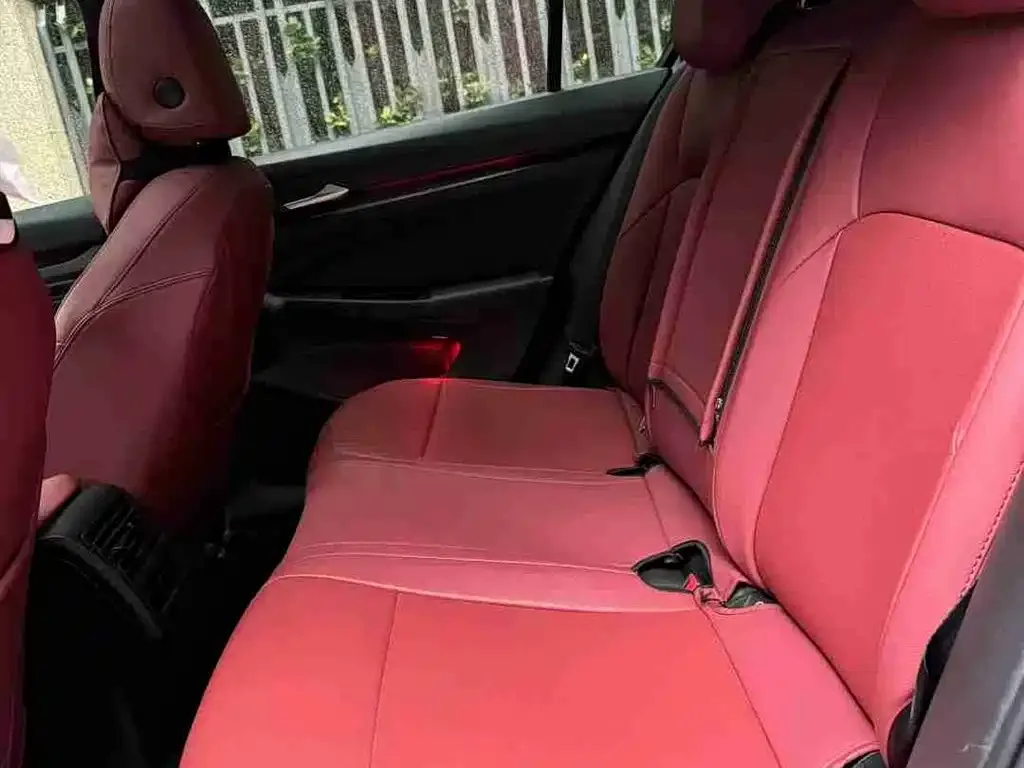 Volkswagen Golf 2021 из CN, фото 10