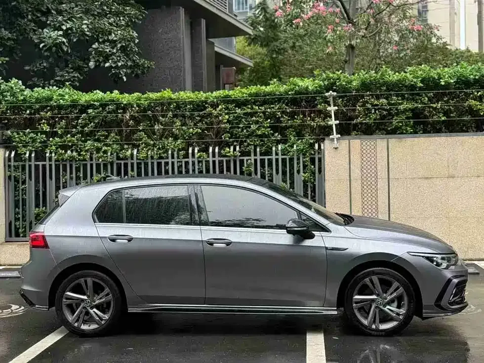 Volkswagen Golf 2021 из CN, фото 4