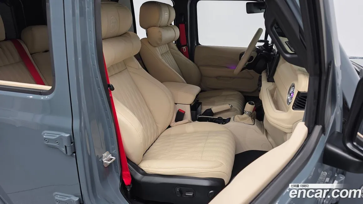 Jeep Wrangler — фото 10