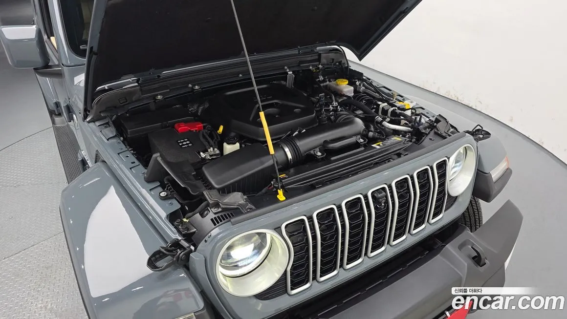 Jeep Wrangler — фото 6