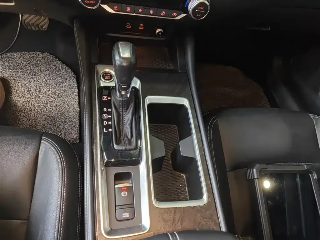 Nissan Teana 2023 из CN, фото 6