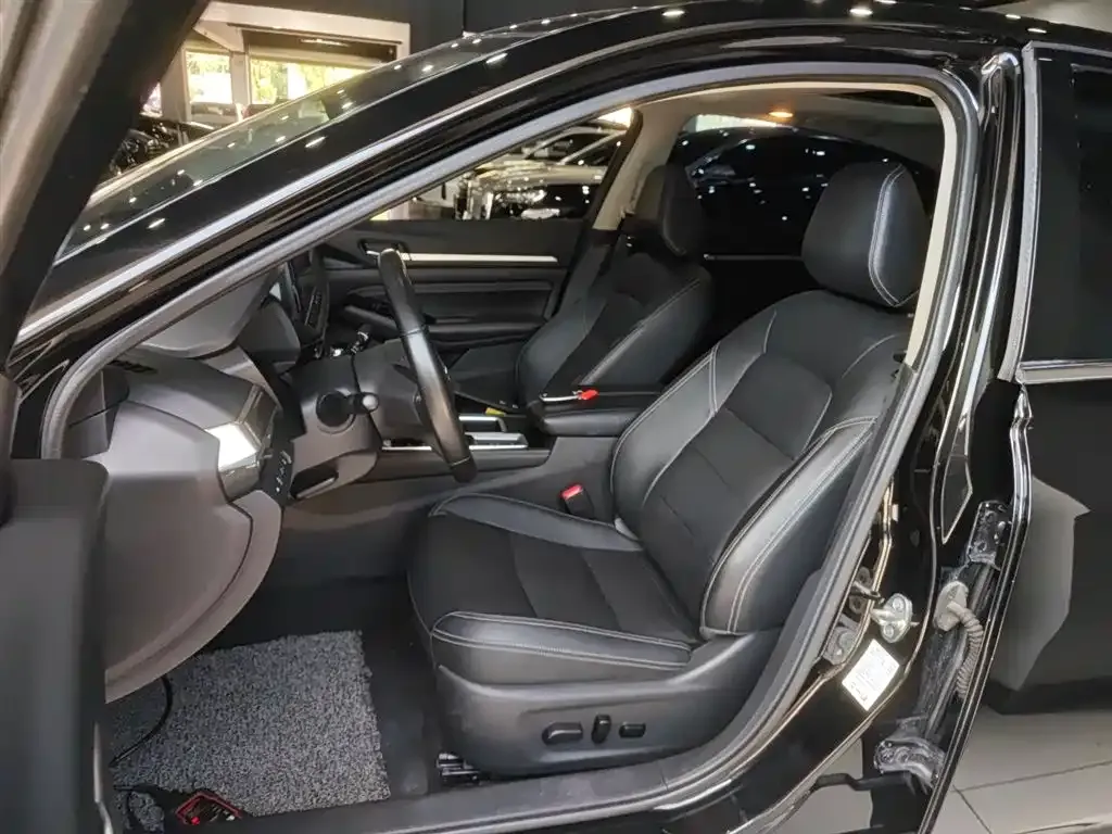 Nissan Teana 2023 из CN, фото 7