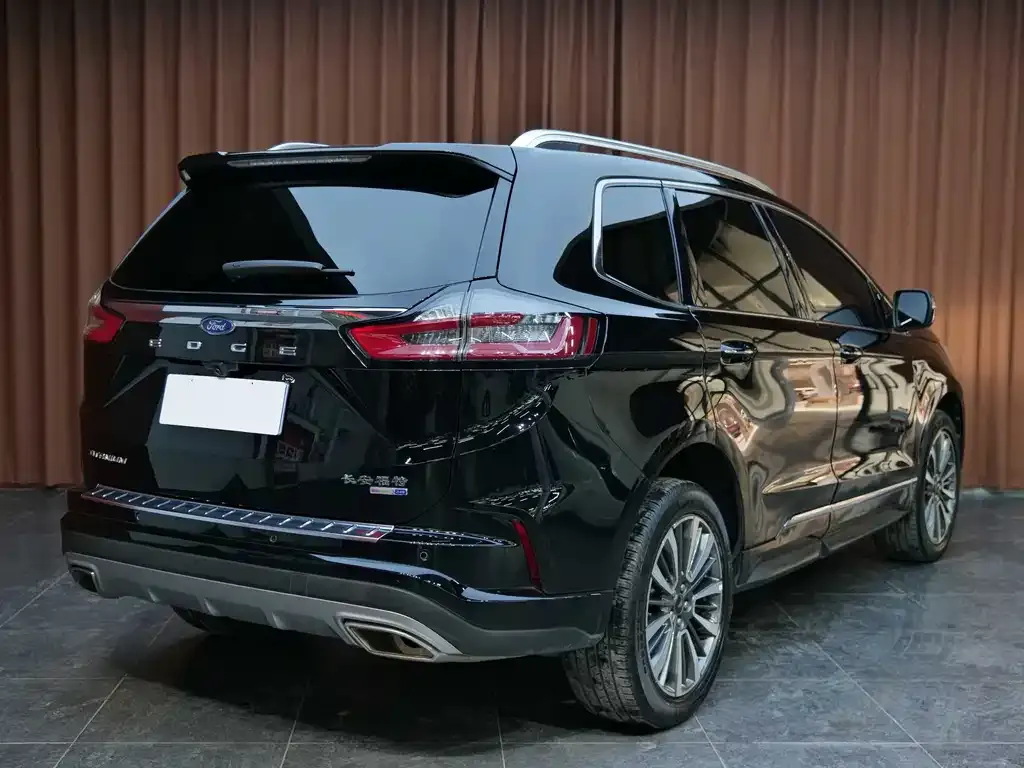 Ford Edge 2021 из CN, фото 4