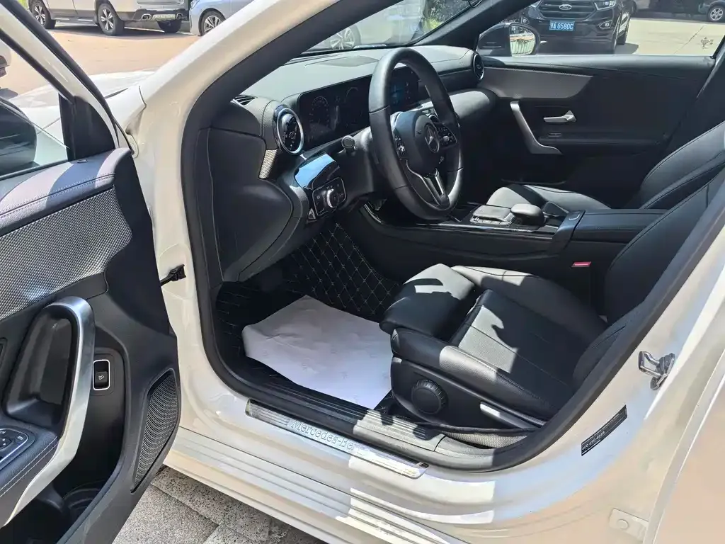 Mercedes-Benz A-Class 2021 из CN, фото 4
