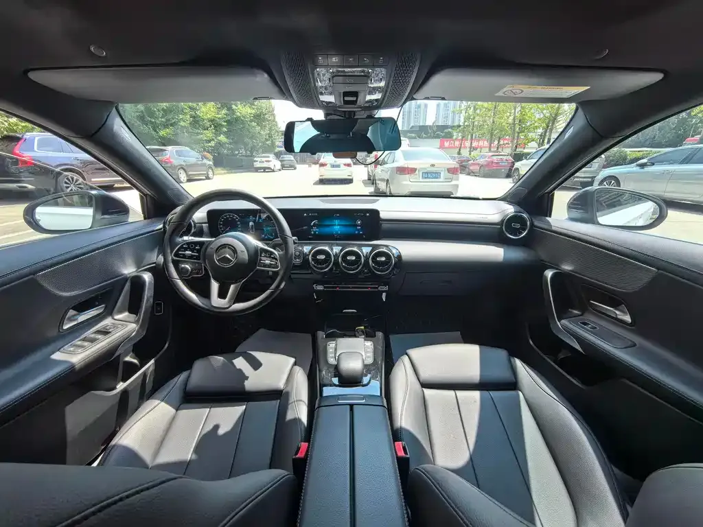 Mercedes-Benz A-Class 2021 из CN, фото 7