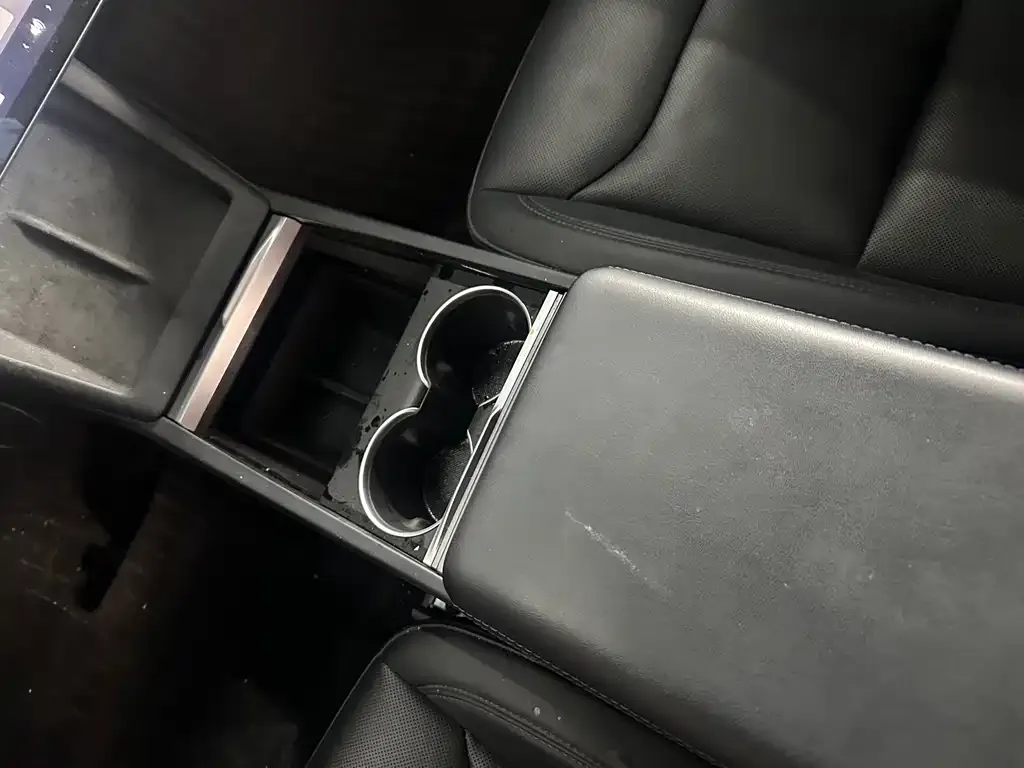 Tesla Model 3 2023 из CN, фото 9