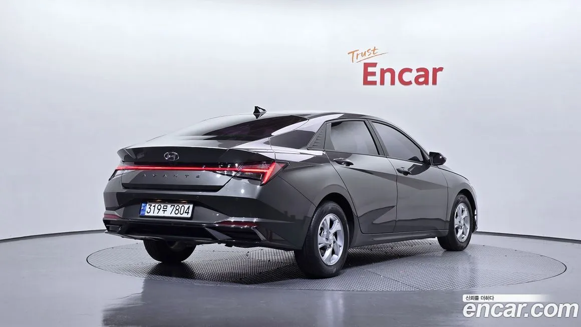 Hyundai AVANTE — фото 2