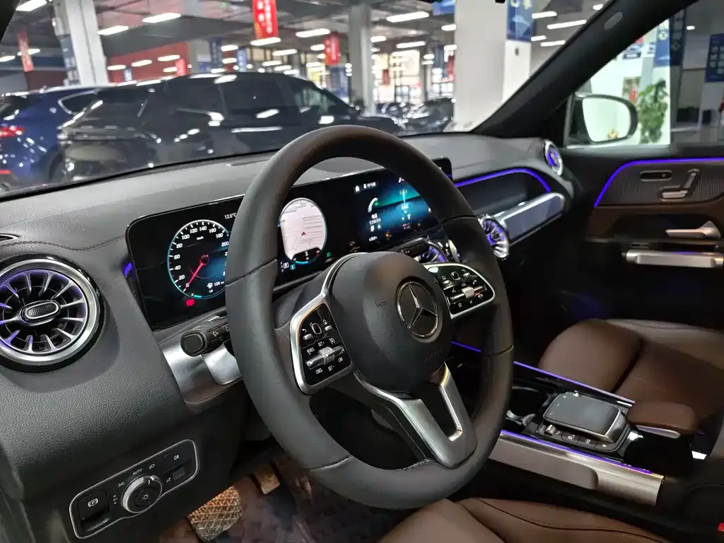 Mercedes-Benz GLB 2023 из CN, фото 10