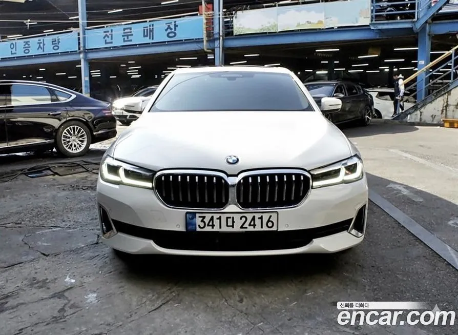 BMW 5-Series 2022 из KR, фото 1