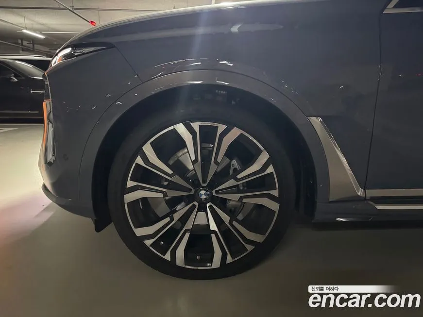 BMW X7 2023 из KR, фото 8