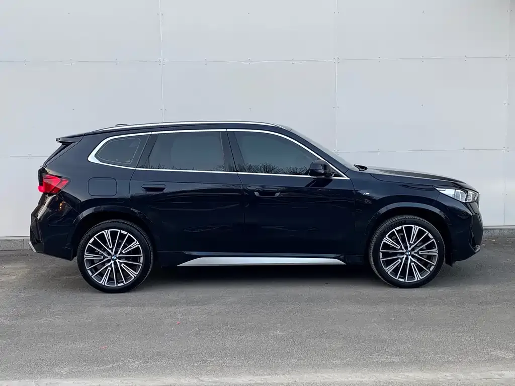 BMW X1 2025 из CN, фото 9