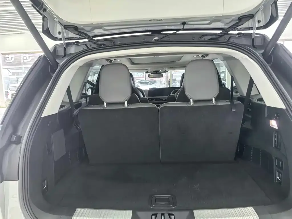 Lincoln Aviator 2024 из CN, фото 6