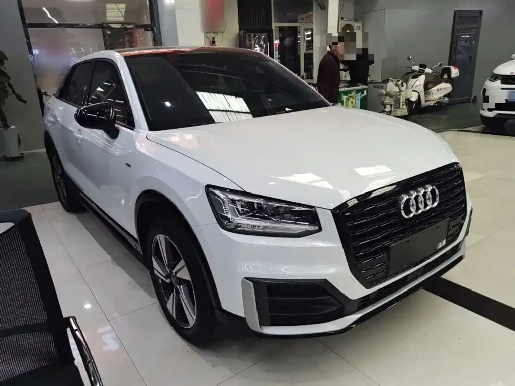 Audi Q2L 2021 из CN, фото 4