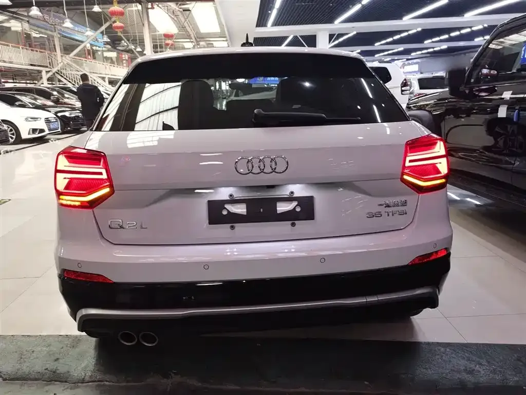 Audi Q2L 2021 из CN, фото 6