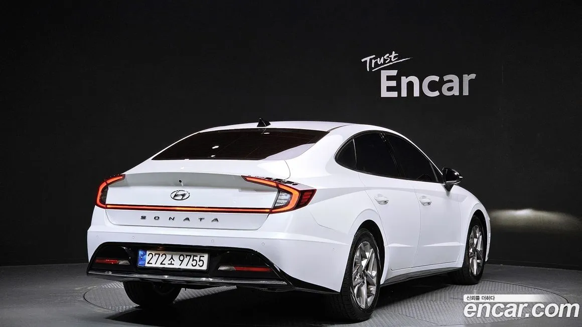Hyundai Sonata — фото 2