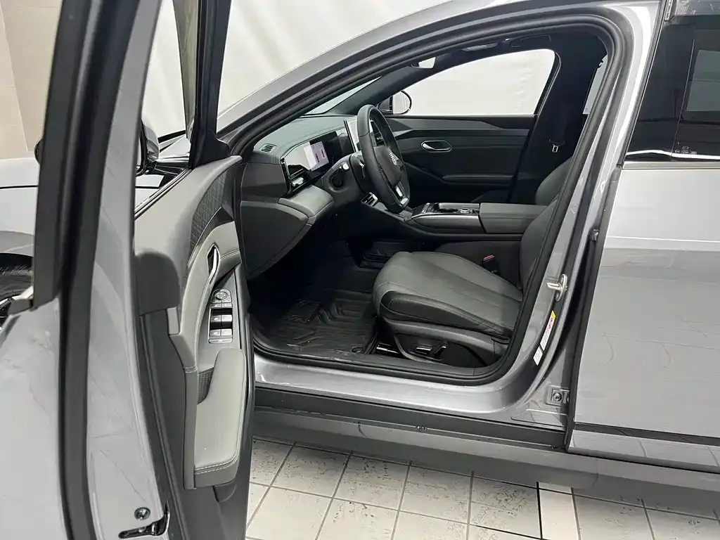 BYD Qin L 2025 из CN, фото 6