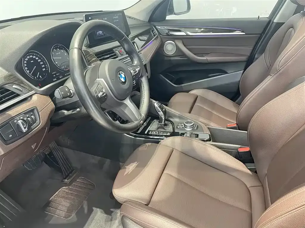 BMW X1 2021 из CN, фото 8