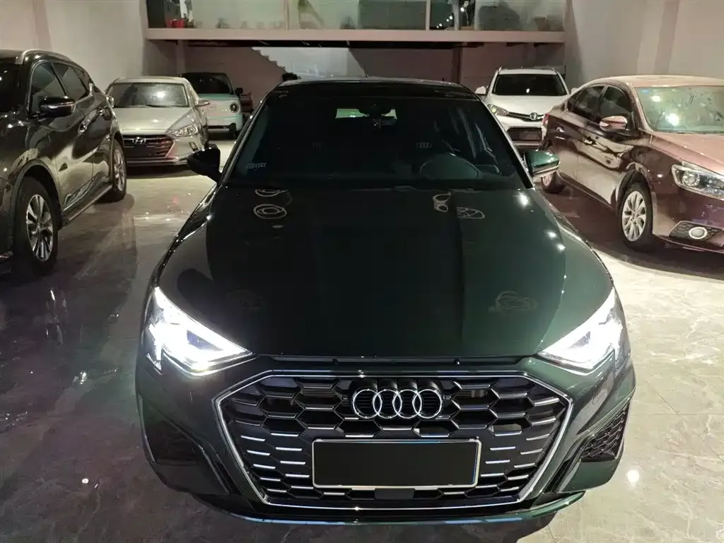 Audi A3 2024 из CN, фото 3