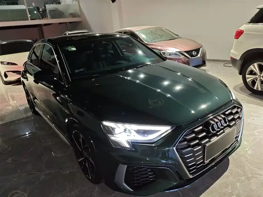 Audi A3 2024 из CN, фото 4
