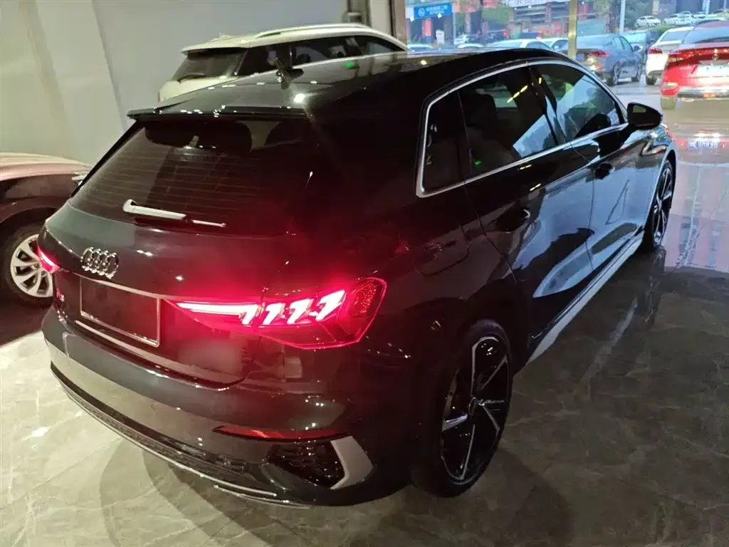 Audi A3 2024 из CN, фото 7