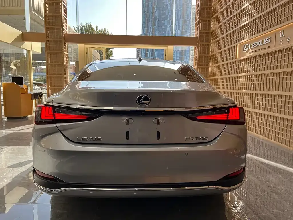 Lexus ES 2022 из CN, фото 5