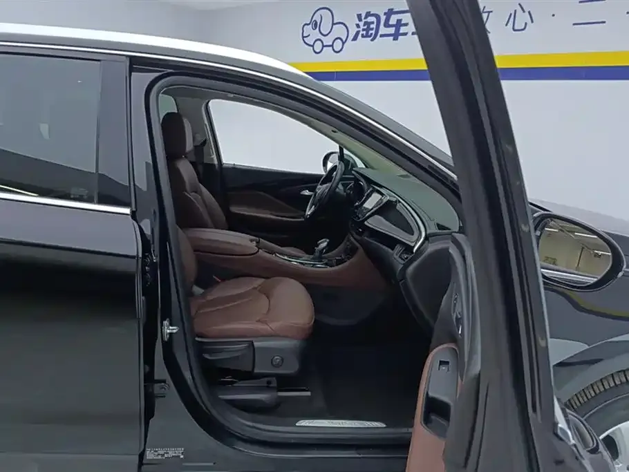 Buick Envision Plus — фото 8
