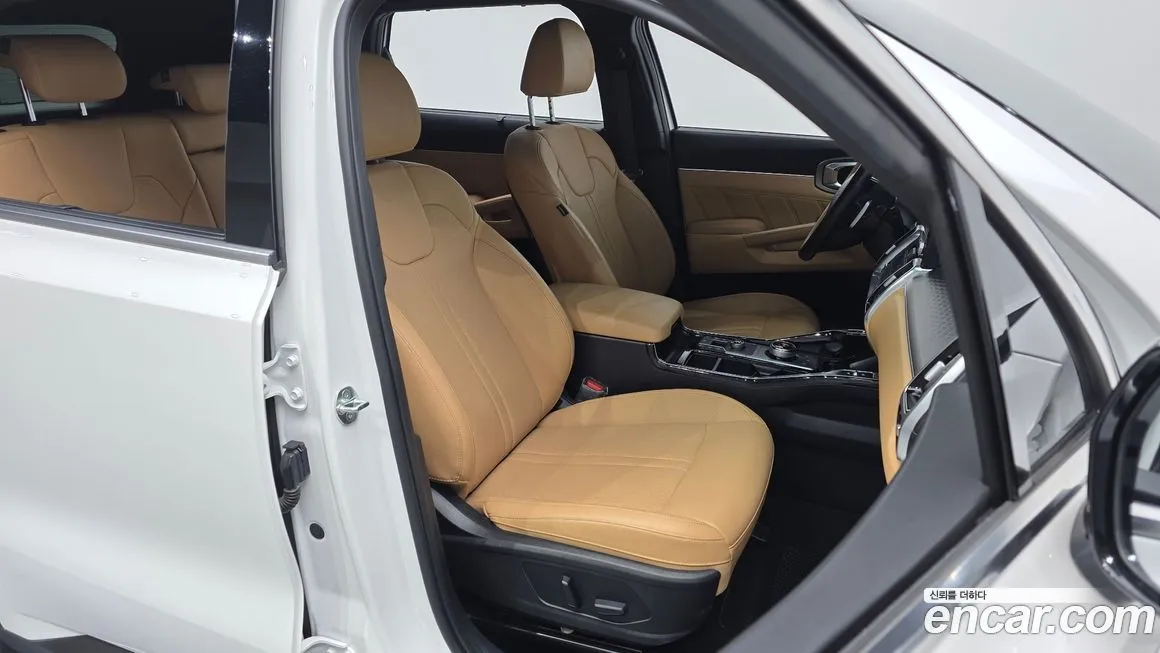 Kia Sorento — фото 10
