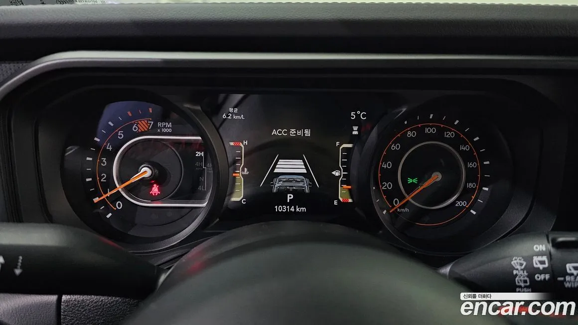 Jeep Wrangler 2024 из KR, фото 8