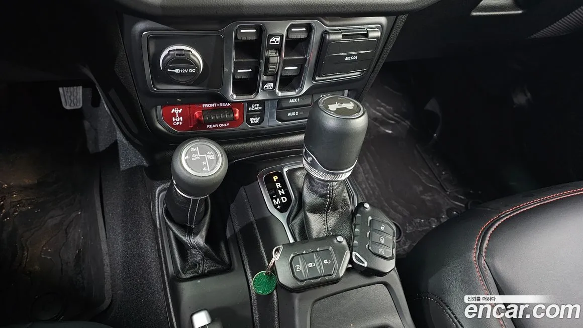 Jeep Wrangler 2024 из KR, фото 9