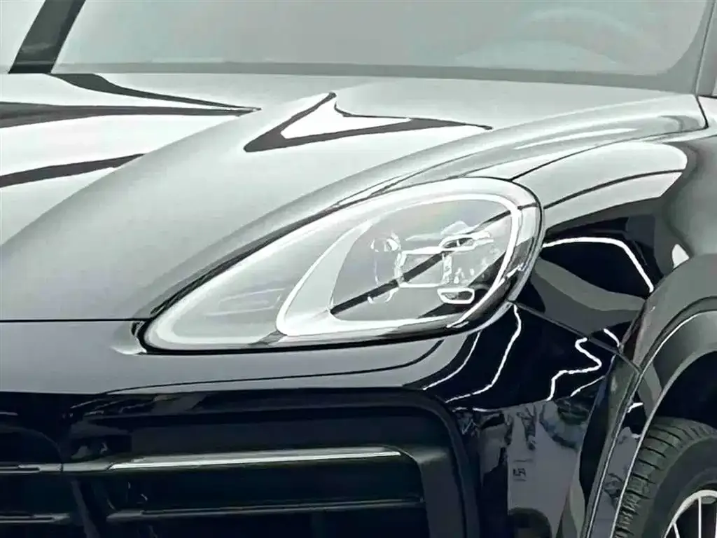 Porsche Cayenne — фото 3