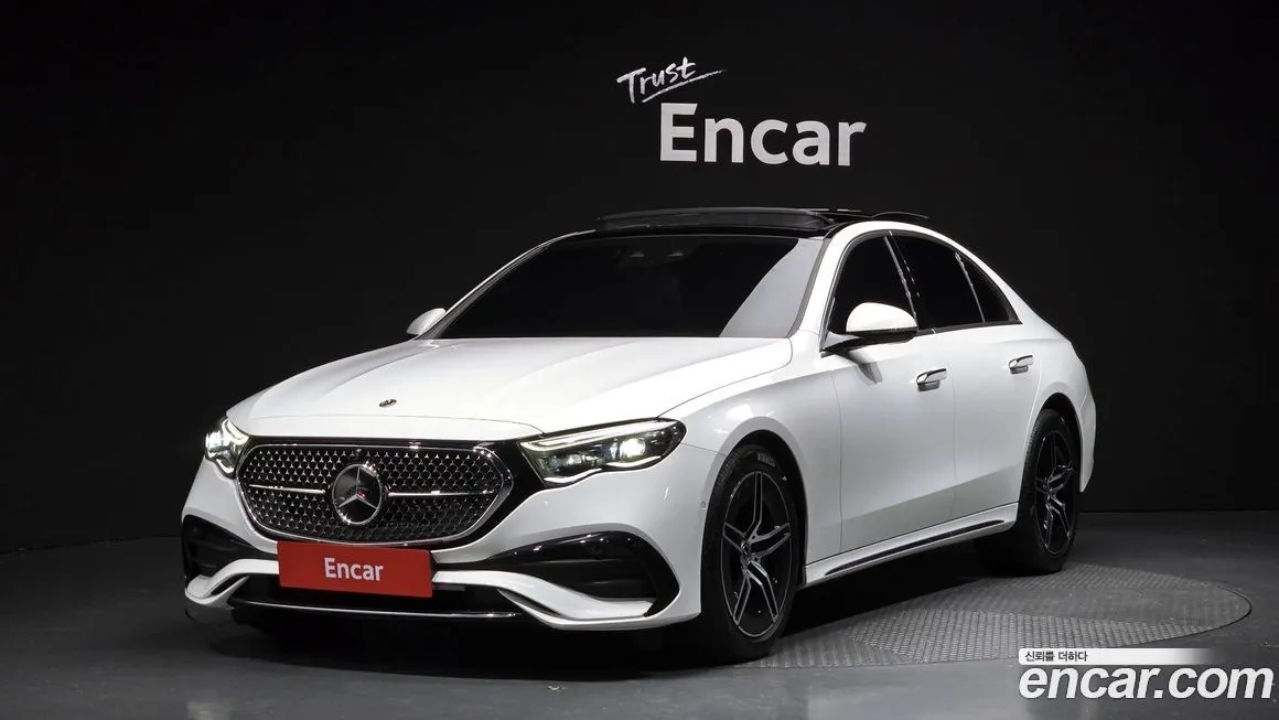 Mercedes-Benz E-Class — фото 1