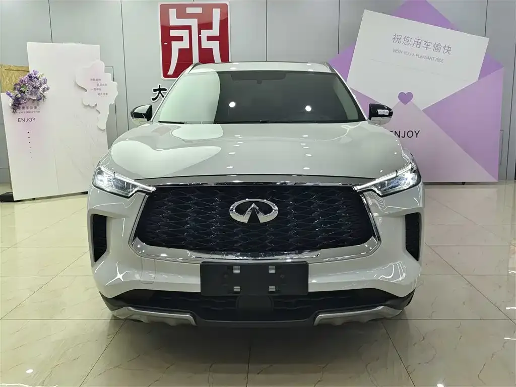 Infiniti QX60 2024 из CN, фото 2