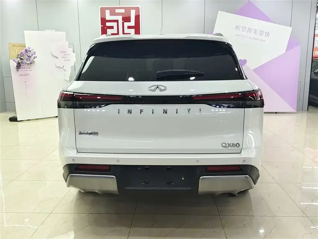 Infiniti QX60 2024 из CN, фото 5