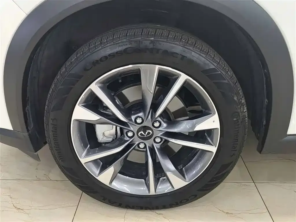 Infiniti QX60 2024 из CN, фото 8