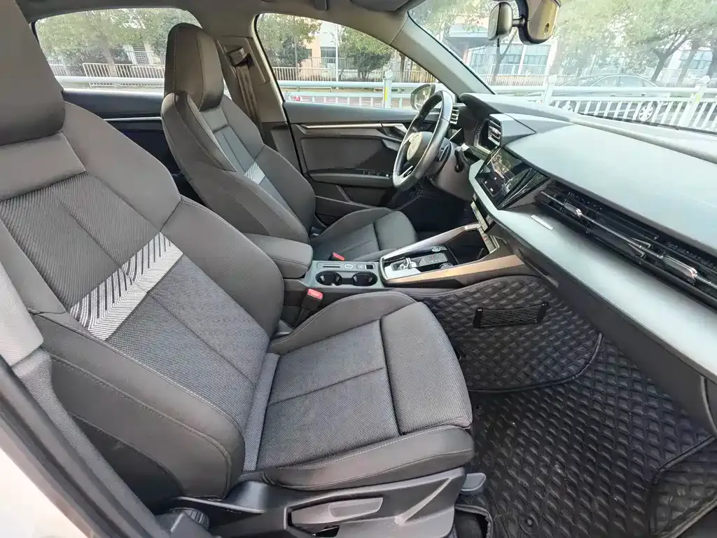 Audi A3 2021 из CN, фото 10